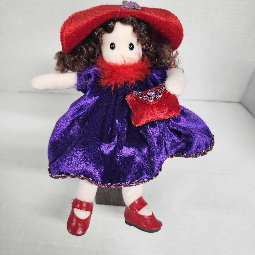 Vintage Collectible Green Tree Musical Doll Berkely Red Hat Society
